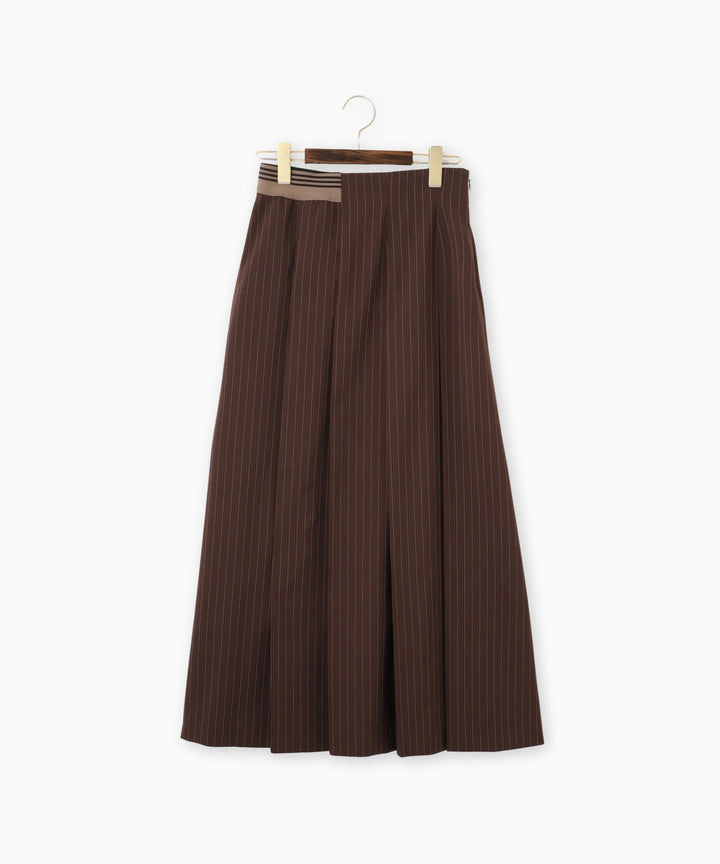 ラインゴムタックスカート