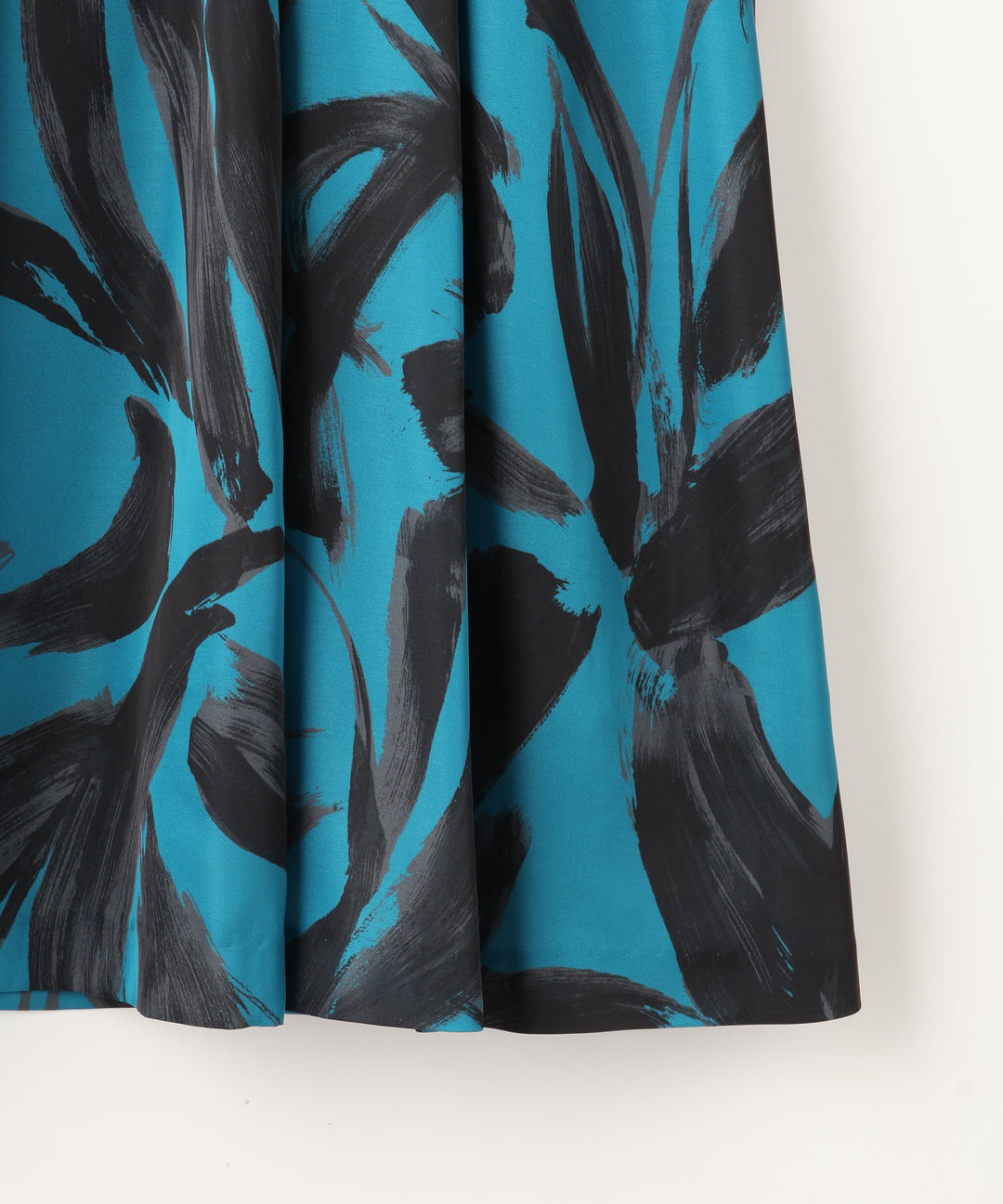 オリジナルプリントタックスカート