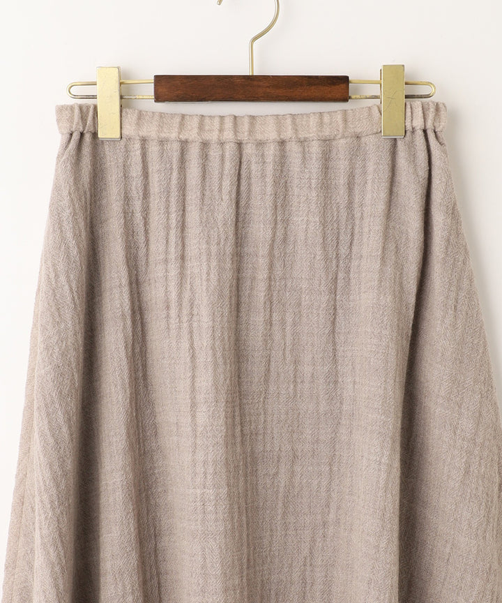 イレギュラーヘムスカート