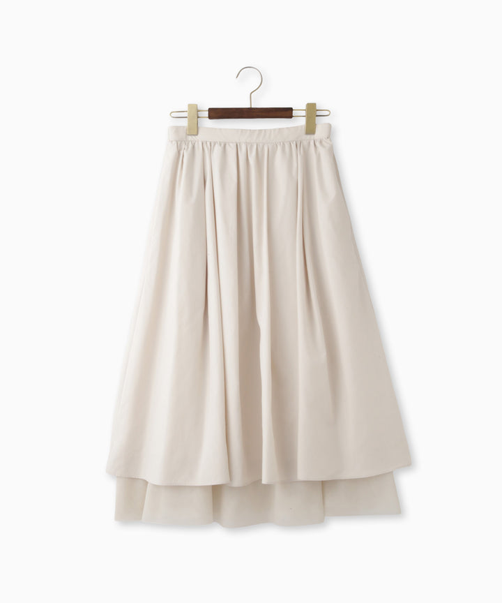裾チュールタフタスカート