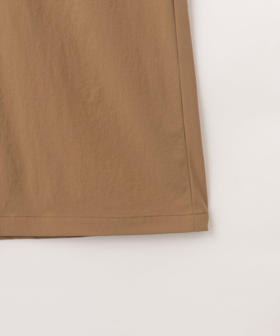 フロントジップカーゴスカート