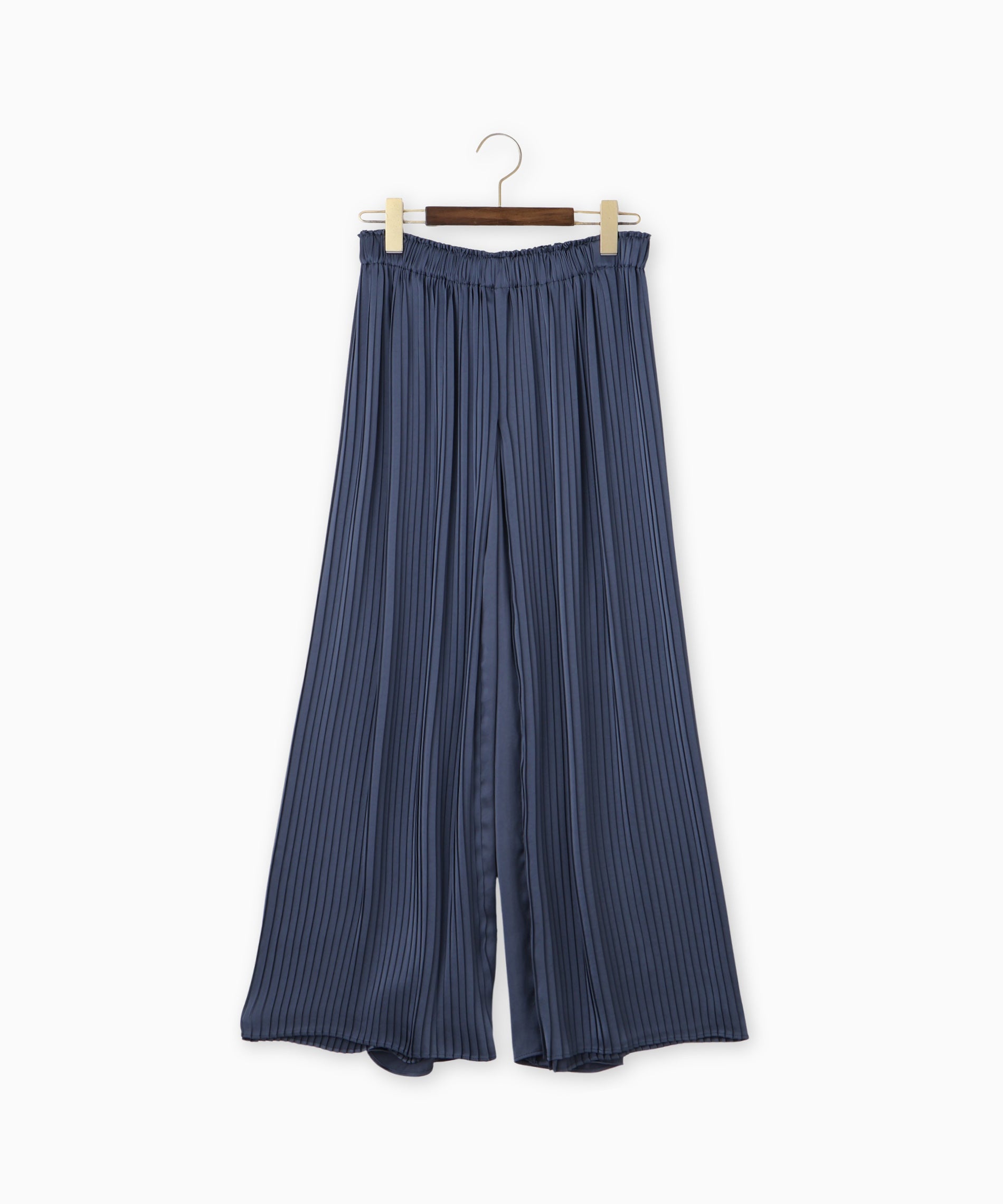 i様　定価¥28,600メタルサテン プリーツパンツ i様様専用 定価¥28,600メタルサテン プリーツパンツ - メルカリ