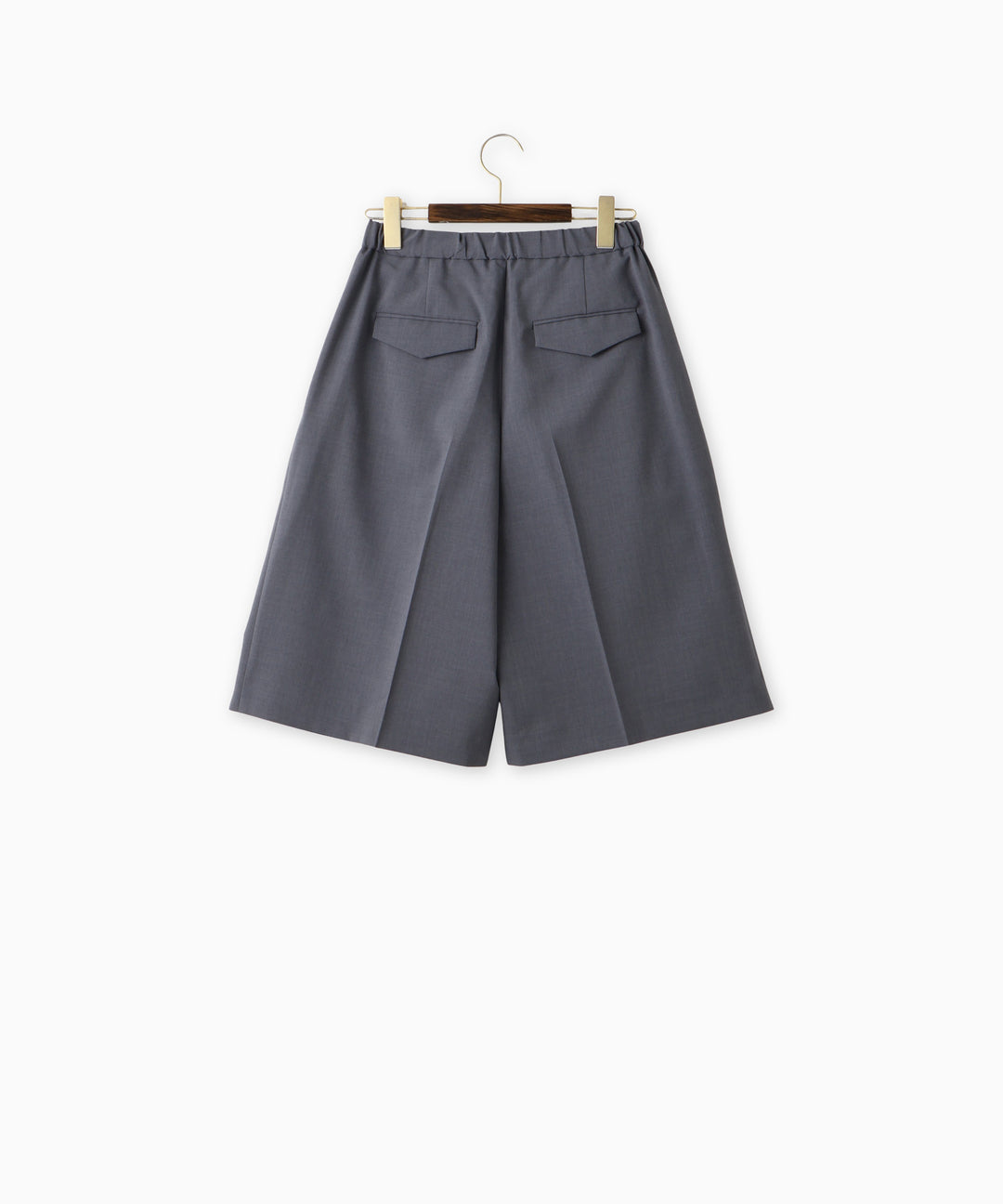 センタープレスハーフパンツ