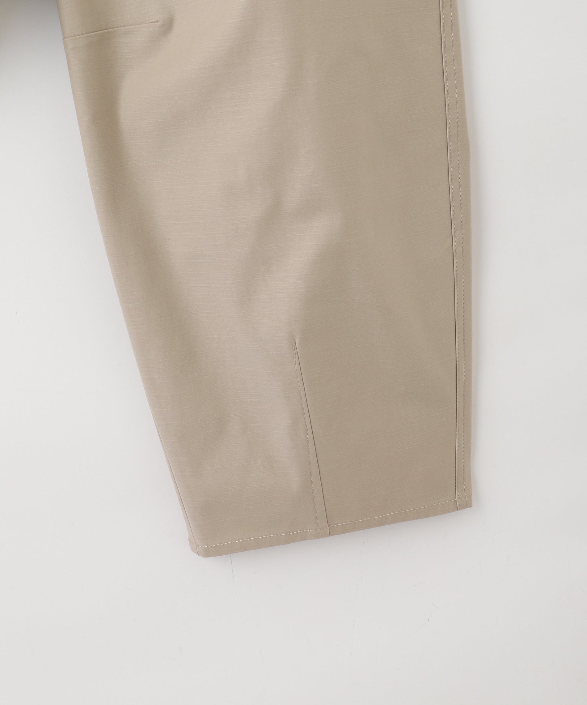 カーヴィーシルエットパンツ – FACE SANS FARD