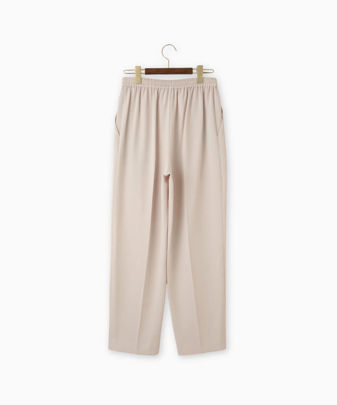 シンプルテーパードパンツ