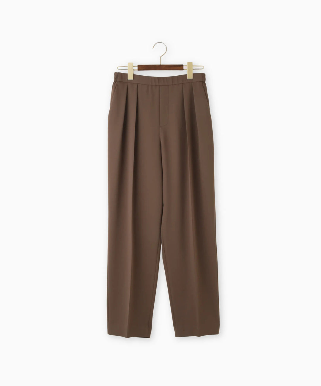 シンプルテーパードパンツ