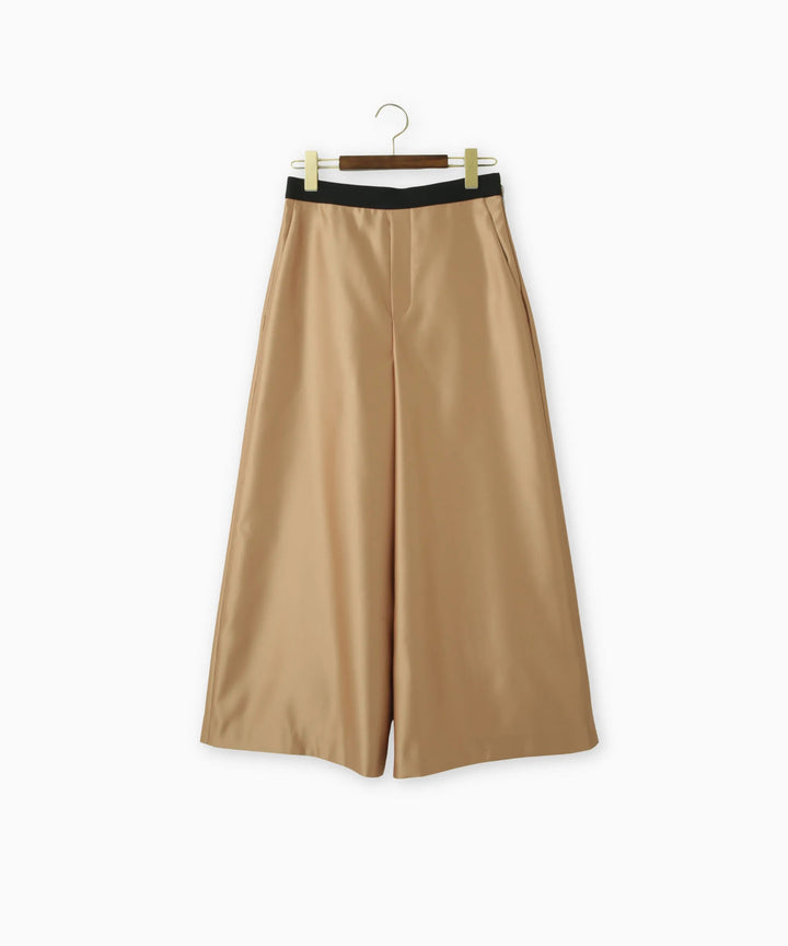 マットサテンワイドパンツ