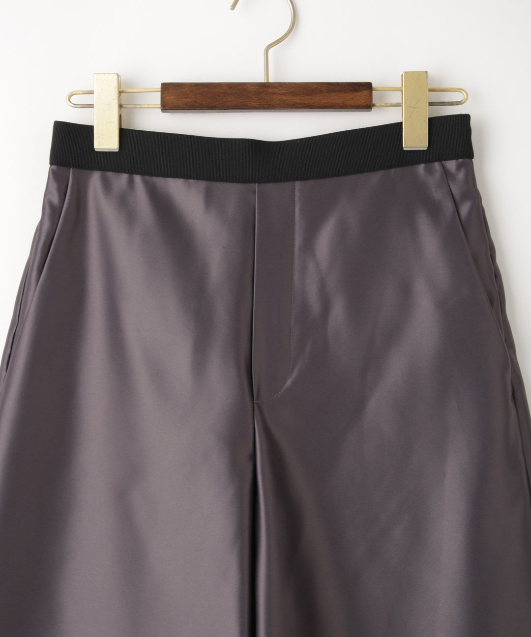 マットサテンワイドパンツ