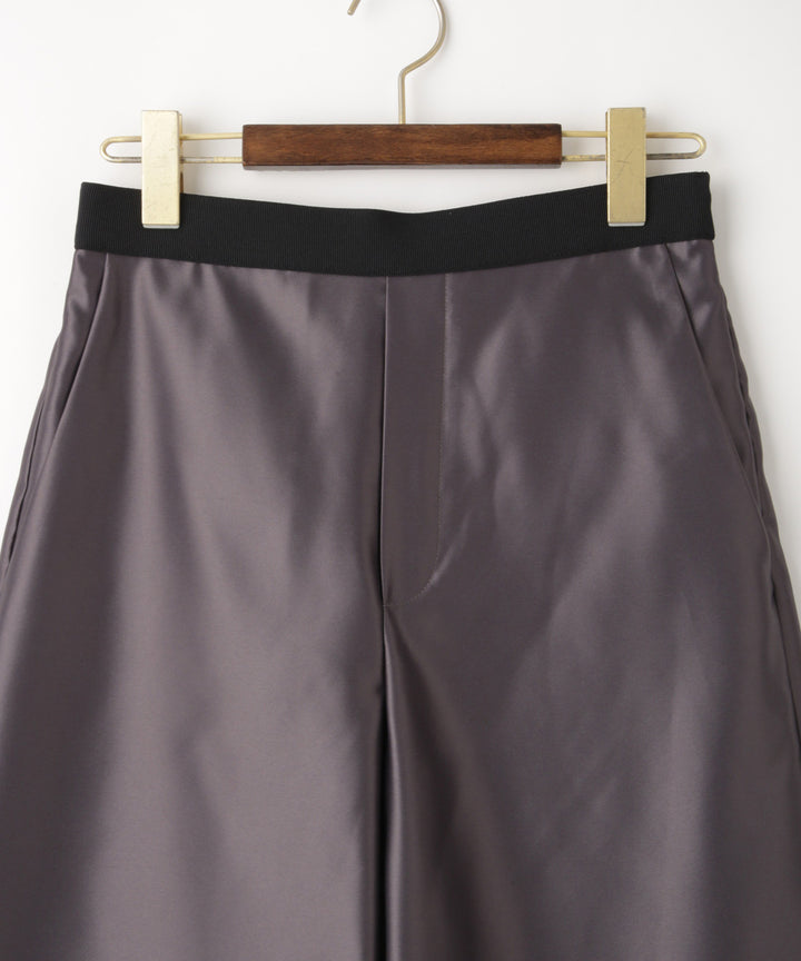 マットサテンワイドパンツ