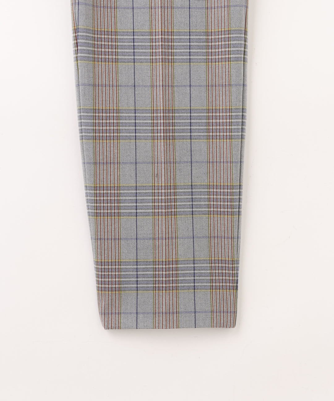 TRストレッチテーパードパンツ