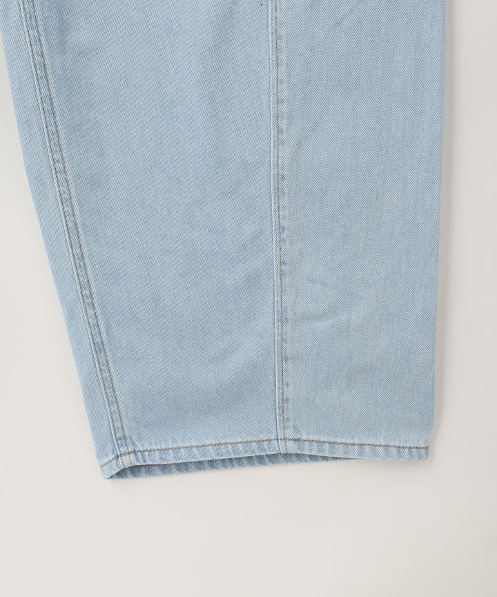 バルーンシルエットデニムパンツ