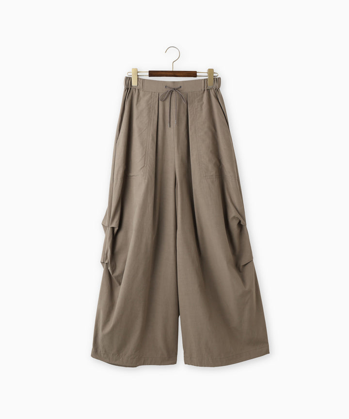ミリタリータックボリュームパンツ