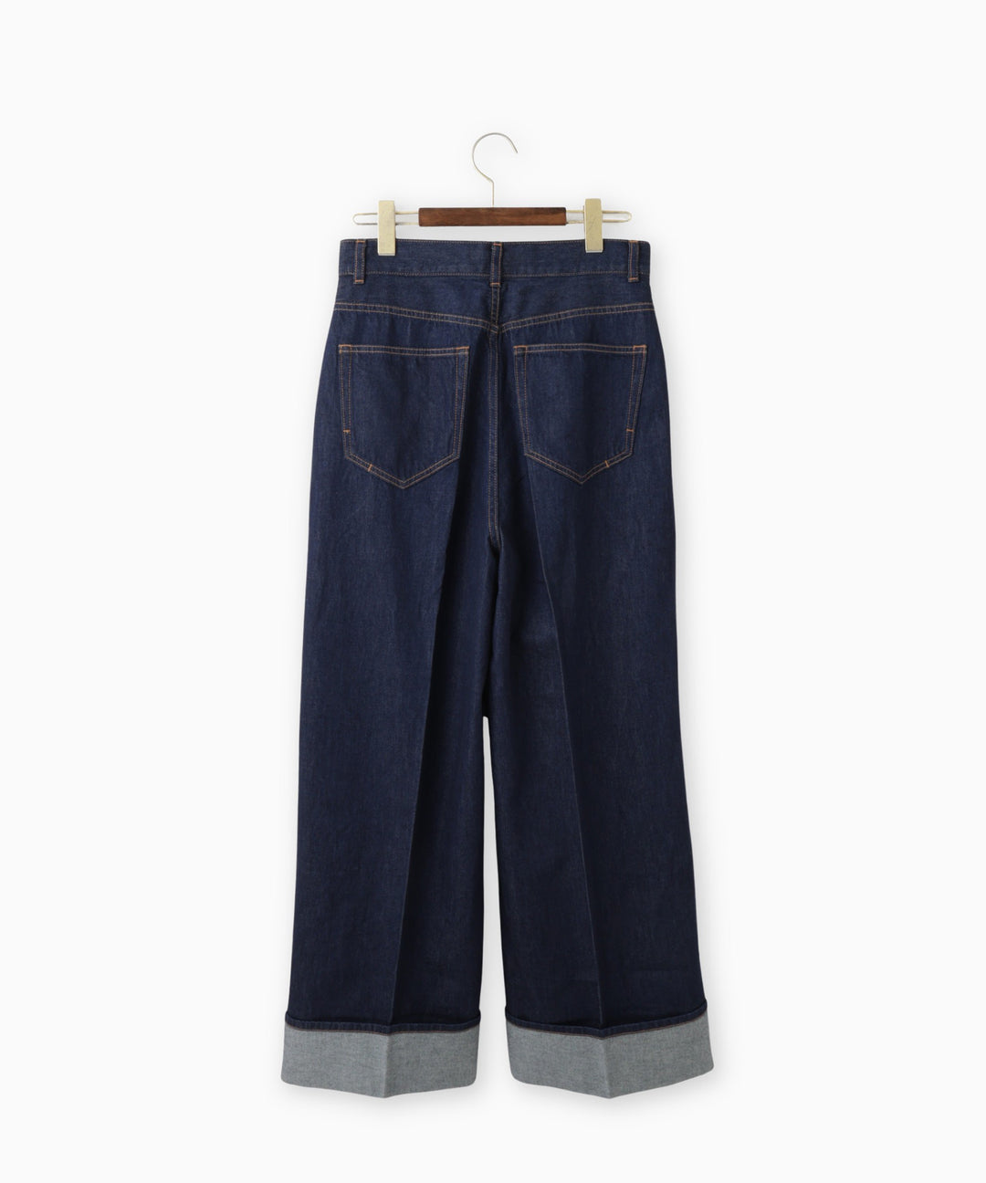 ロールアップデニムパンツ