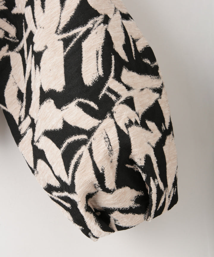 ジャガードブルゾン