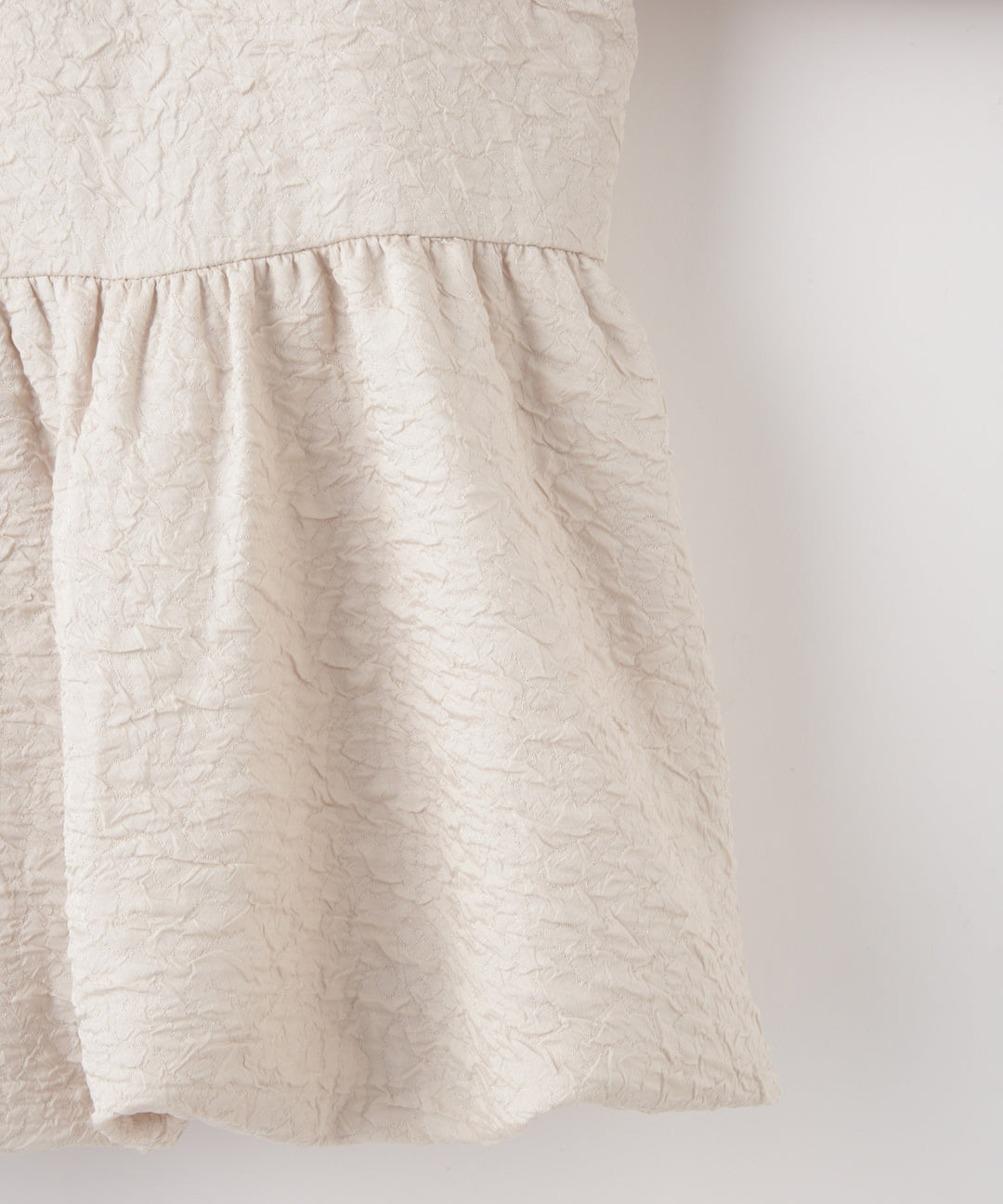 ジャガードノーカラージャケット