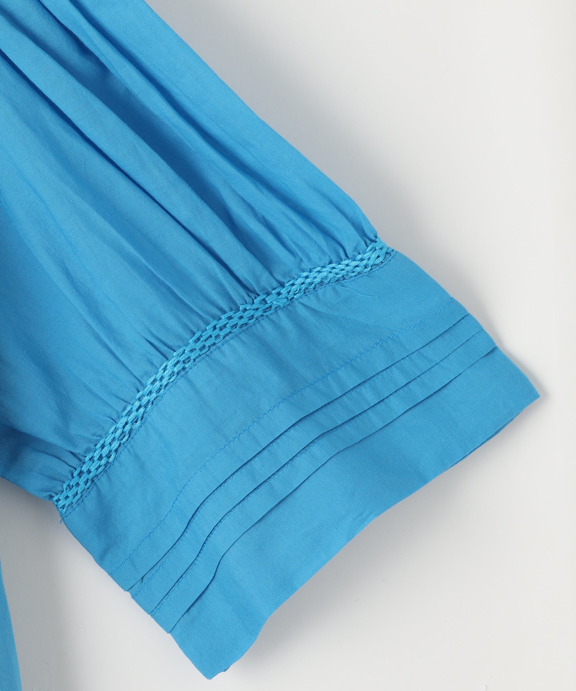 エンブロイダリーワンピース – FACE SANS FARD