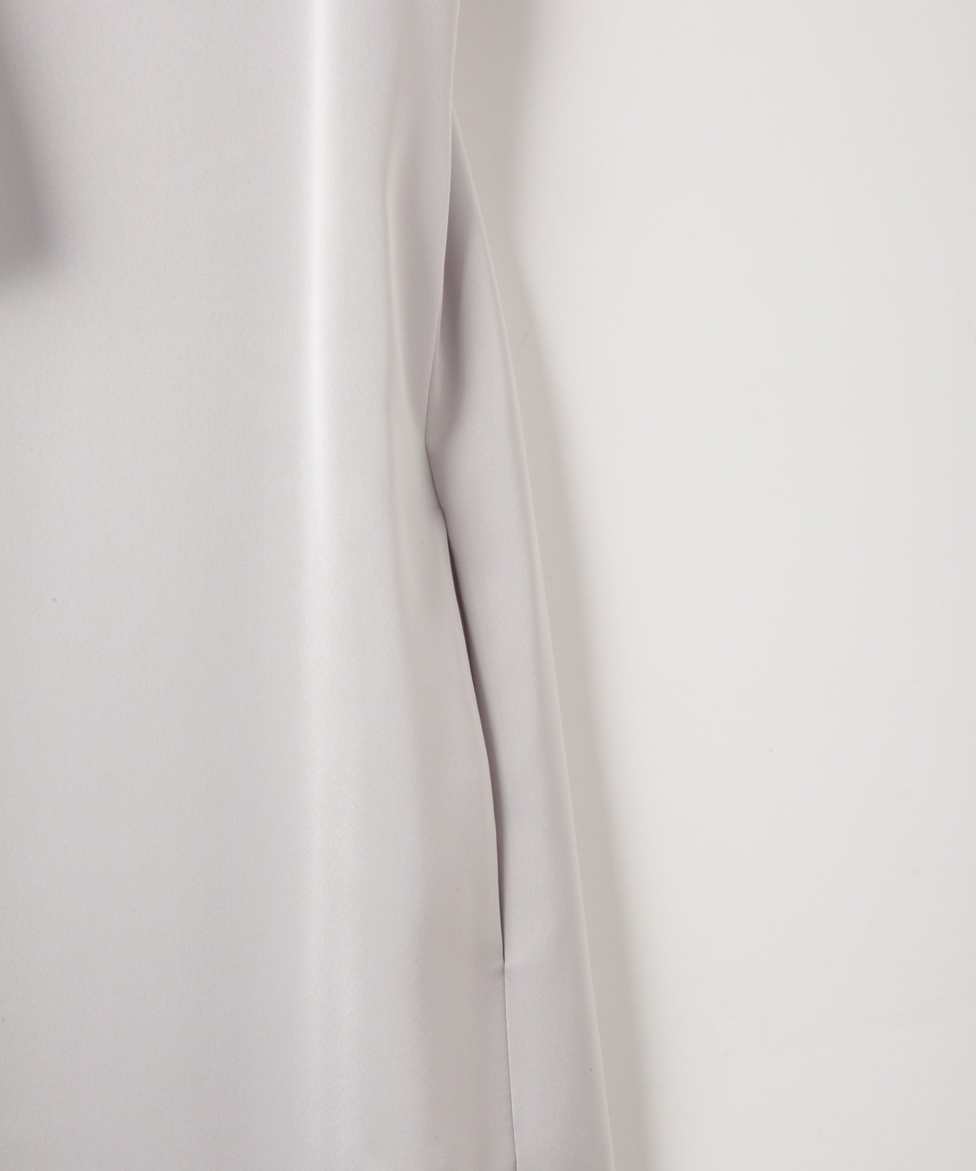 ドレープボウタイワンピース – FACE SANS FARD