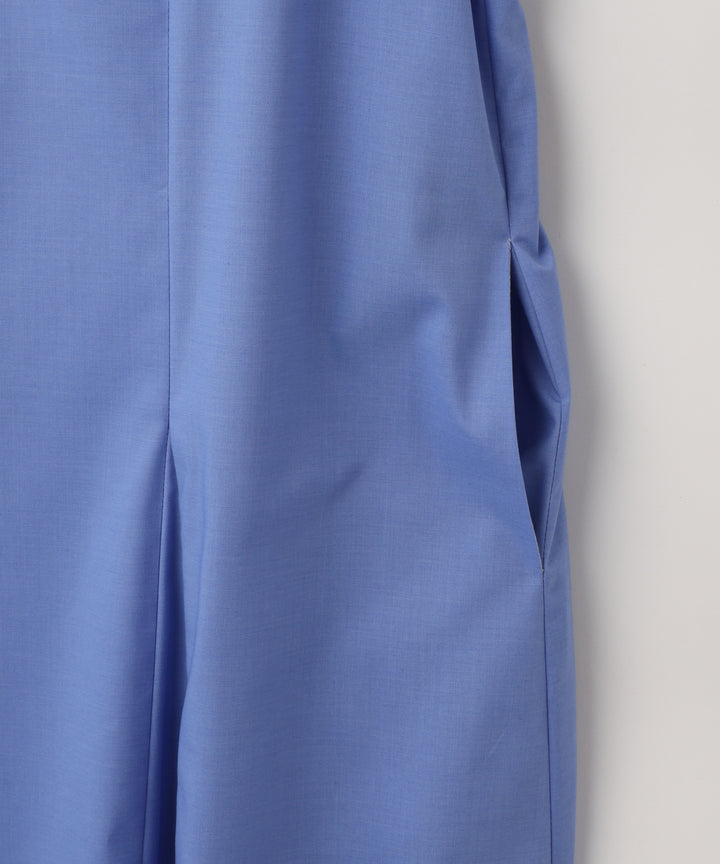 Vネックレースアップワンピース