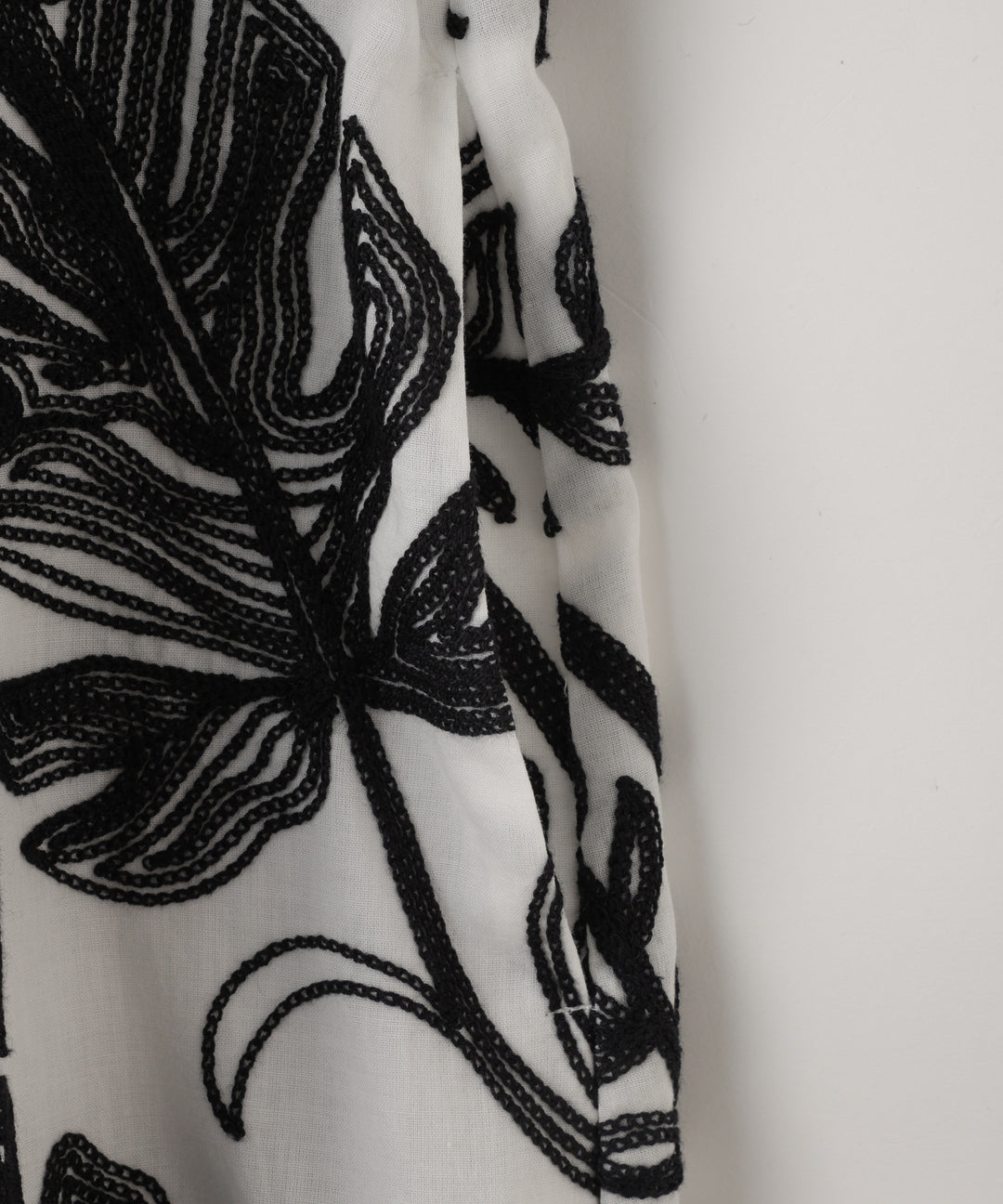 リーフ柄Aラインワンピース