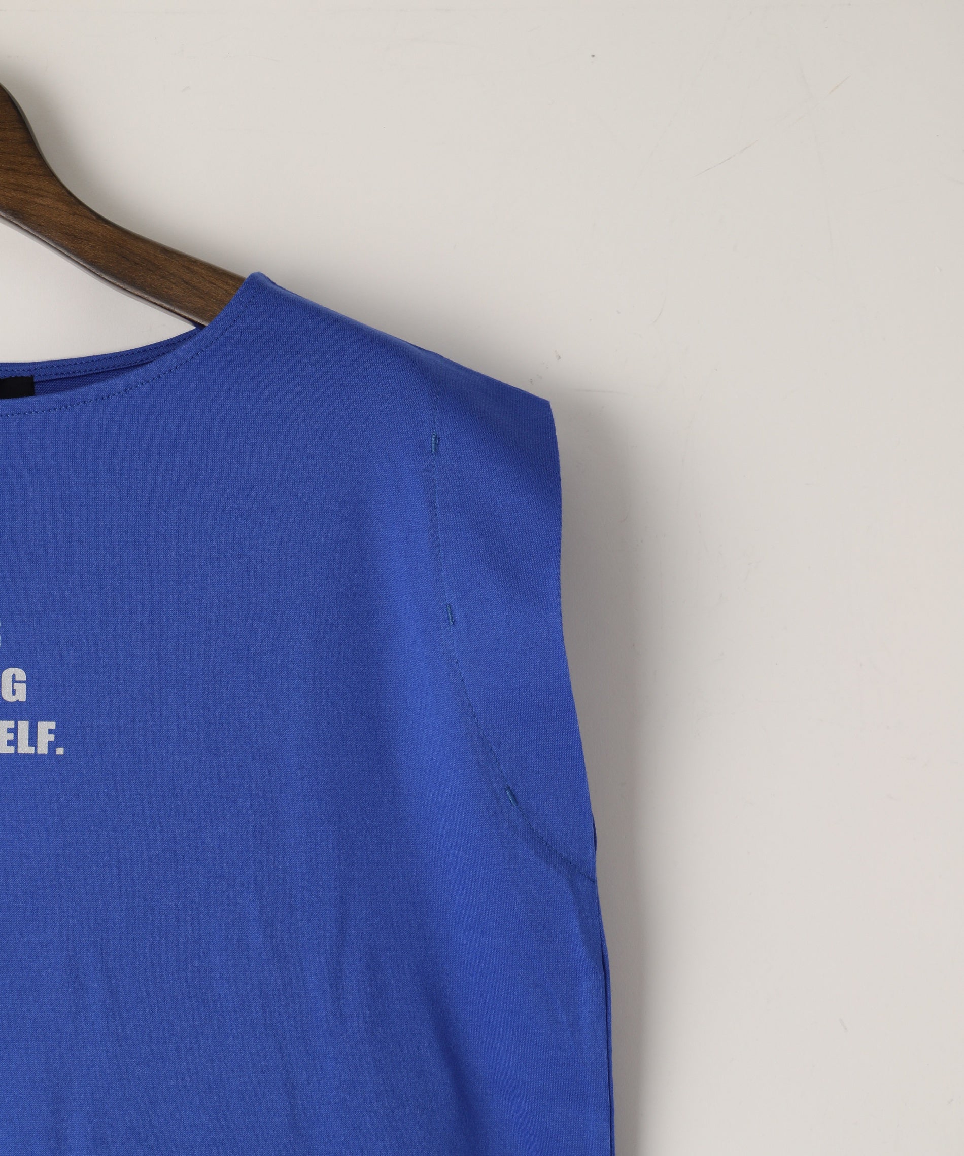 SALE　40％OFF　ブラーミン　シンプルロゴノースリーブTシャツ　丸首カットソー　クルーネック　日本製　あすつく　B80306　新作春夏物　売れ筋商品|||BRAHMIN　ネコポス可能 シンプルロゴノースリーブTシャツ – FACE SANS FARD
