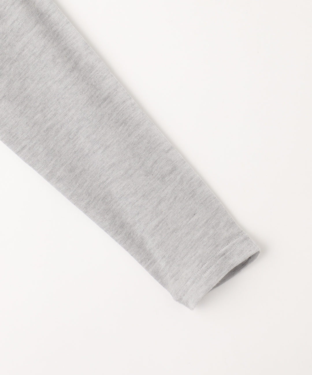 カシミアシルクシアージャージタートルネックトップス