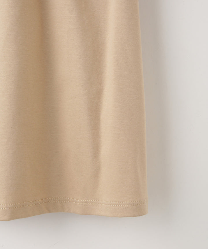 ボウタイデザイントップス