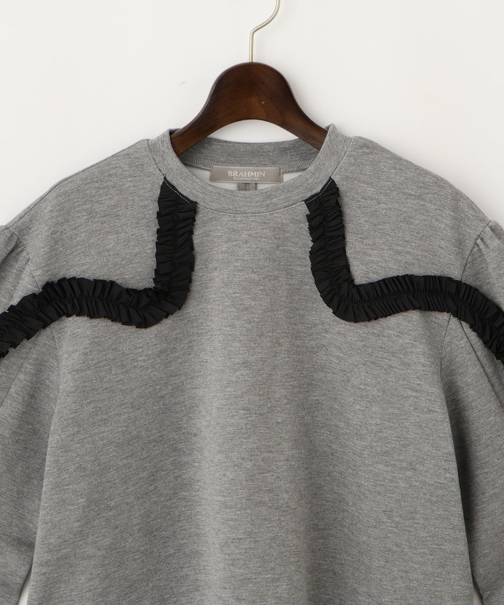 フリルテーププルオーバー