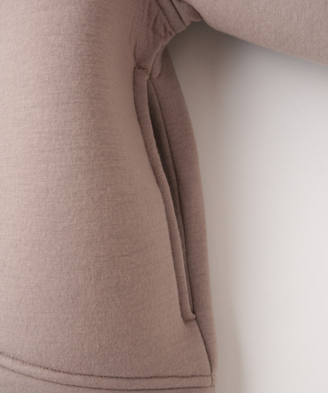 カットボンディングブルゾン