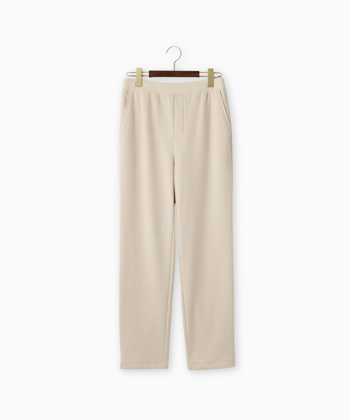ストレッチテーパードパンツ