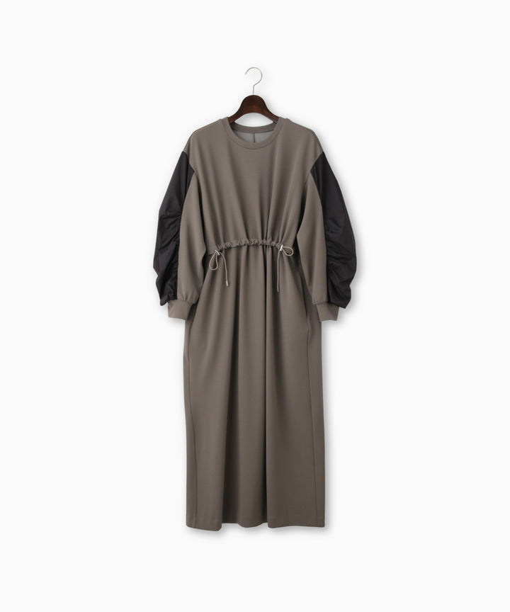 異素材切替ドロストカットソーワンピース