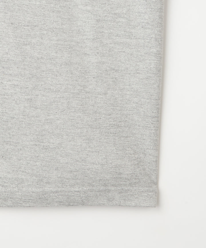 箔プリントロングスリーブTシャツ