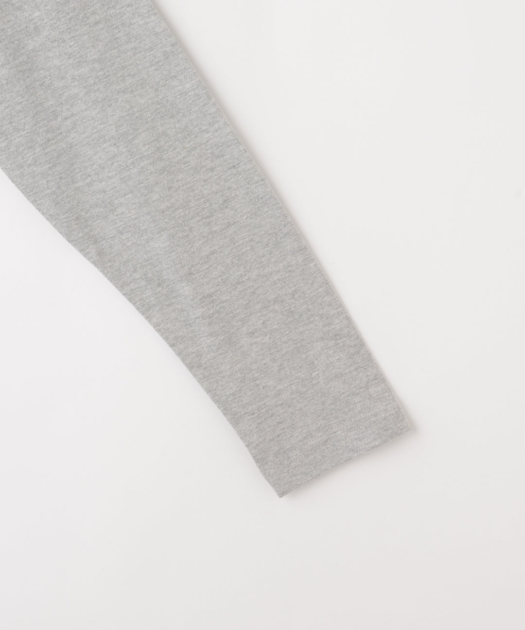 ベーシックロゴプリントロンT