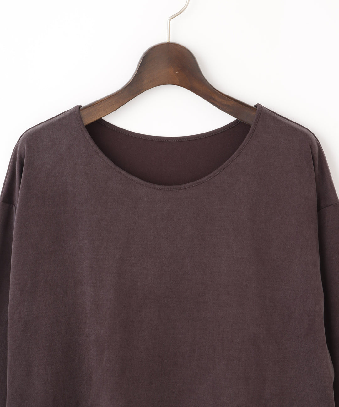 バックサテンロングTシャツ