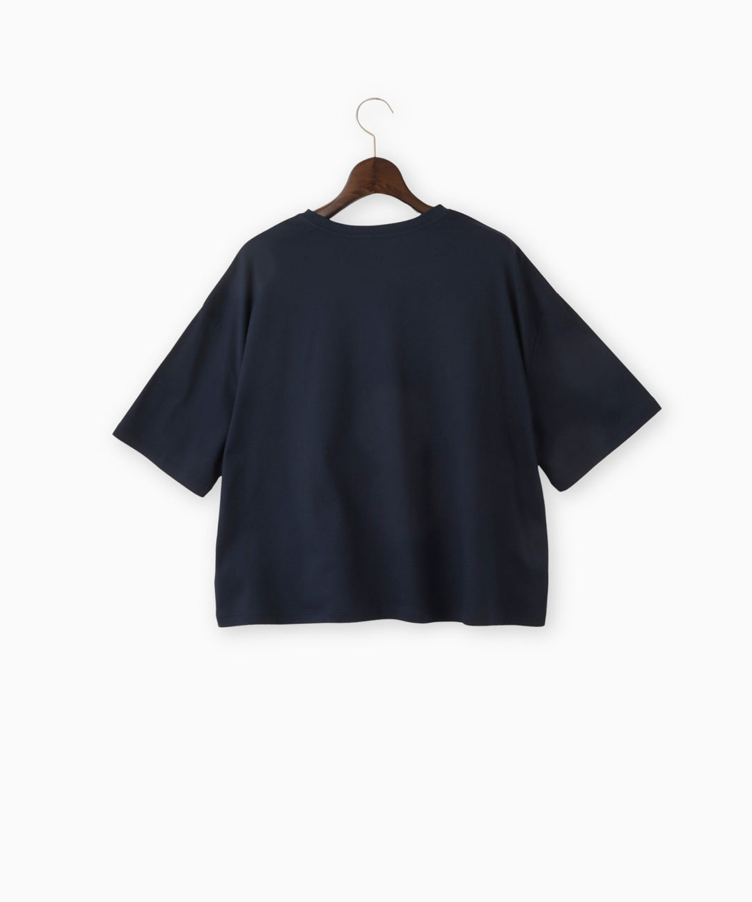 ステッチ刺繍フラワーデザインTシャツ