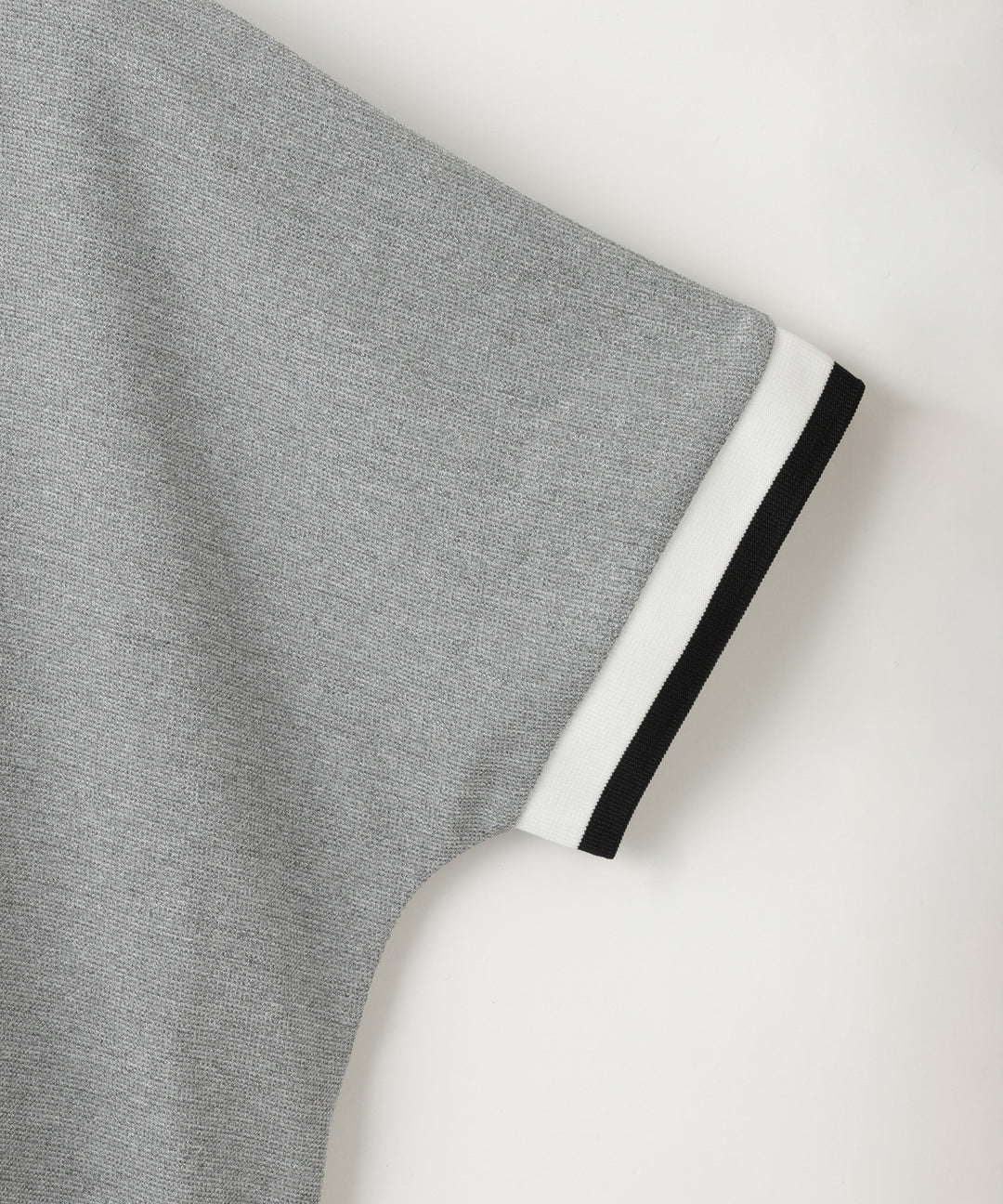 ドルマンスリーブTシャツ