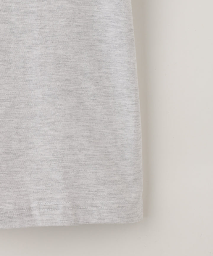 刺繍ロゴプリントクルーネックＴシャツ