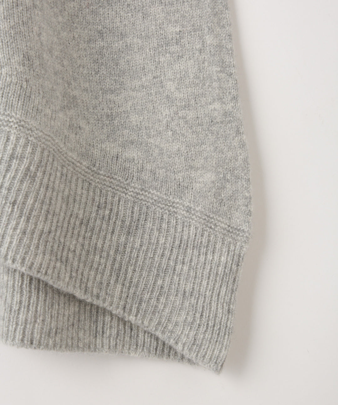 ホールガーメントニット