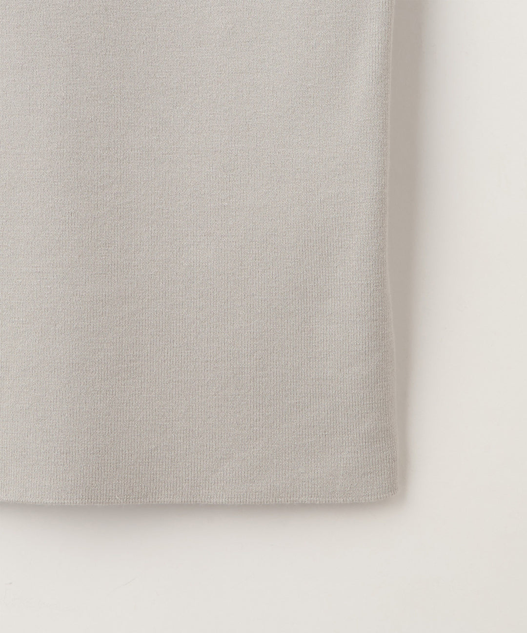 ハイゲージ総針ニット