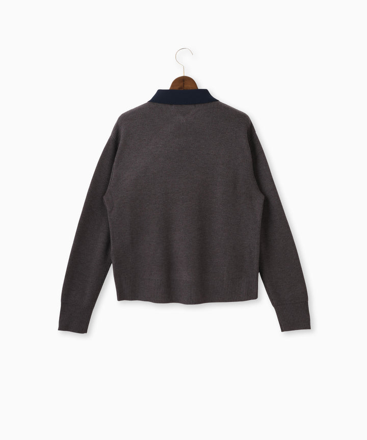 衿付きカラーラインニット