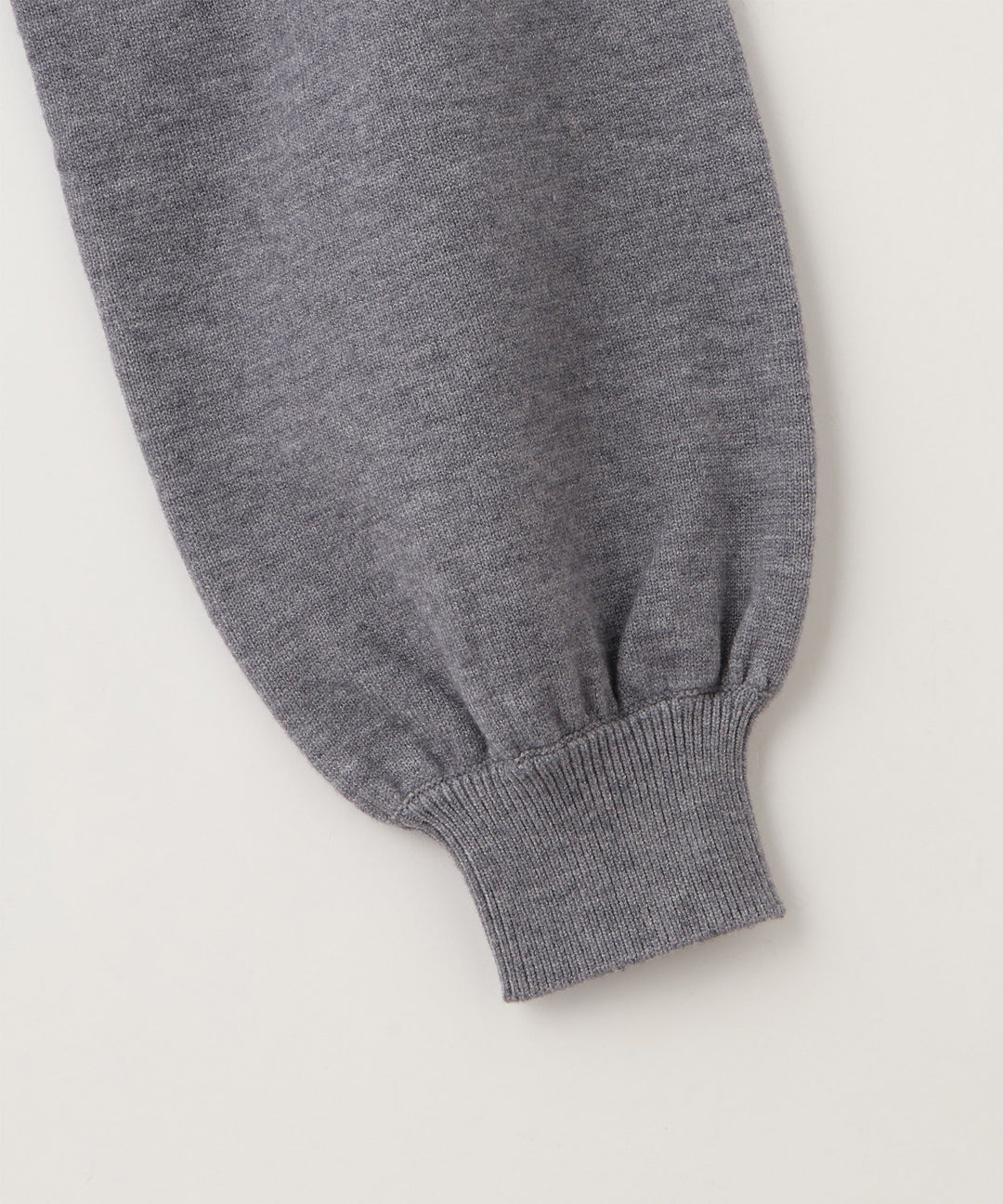 ナンバリングニット