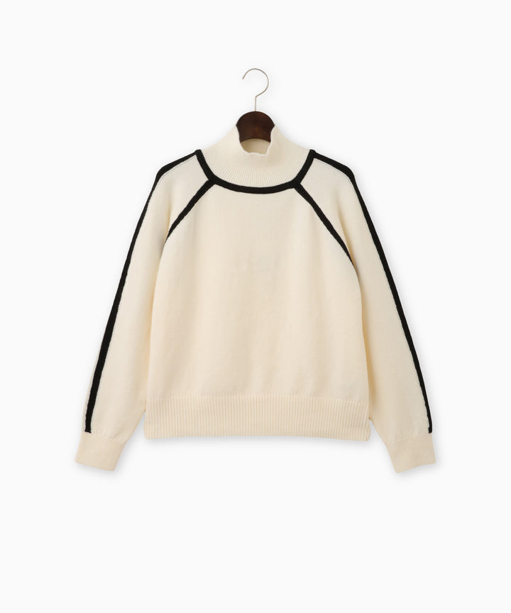 配色デザインハイネックニット