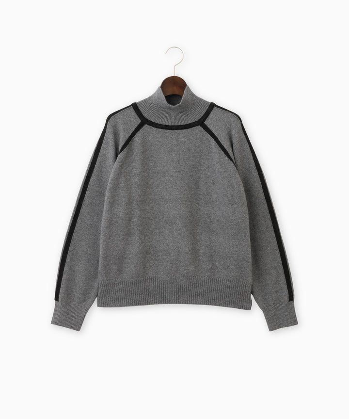 配色デザインハイネックニット