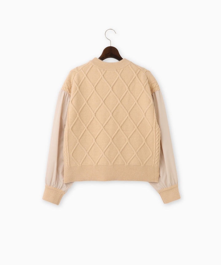 ケーブル×布帛スリーブ異素材ニット