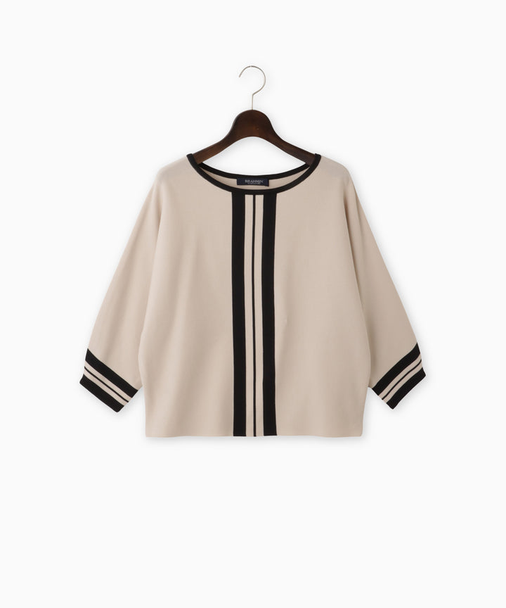 ドルマンスリーブニット