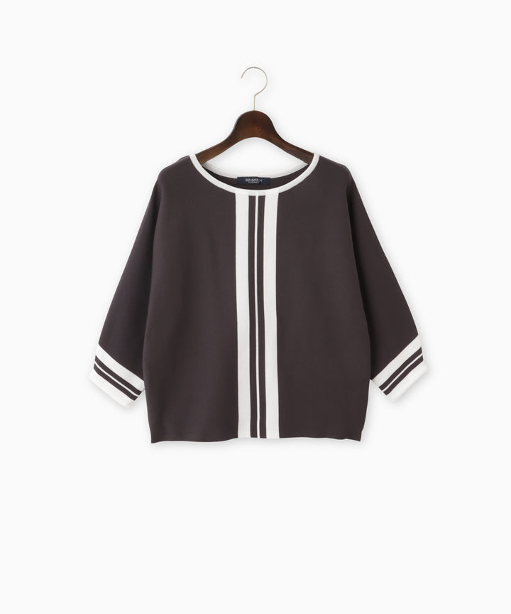 ドルマンスリーブニット