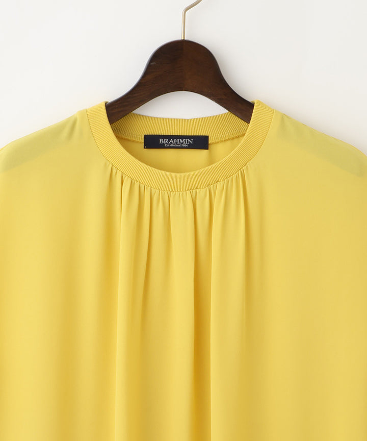 フレンチスリーブニット