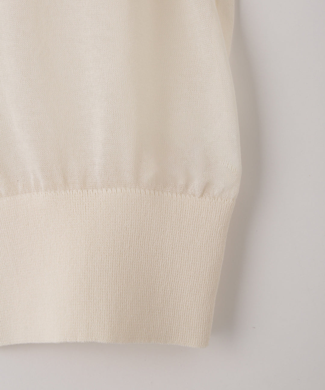 ラッフルデザインニットカーディガン