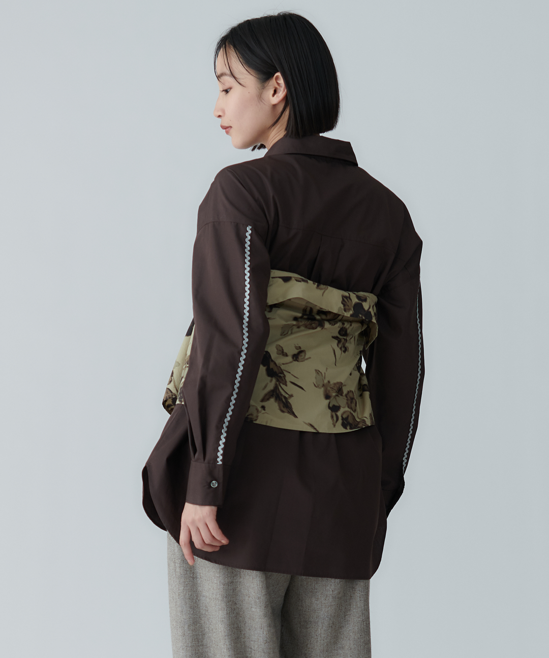 リラックスシルエットシャツ
