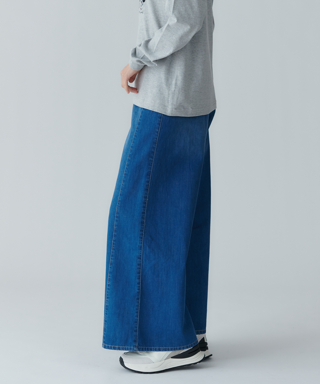 ワイドシルエットデニムパンツ