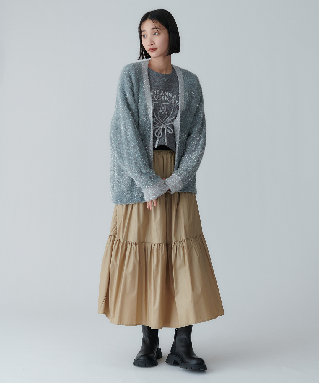 ニードル刺繍スウェット